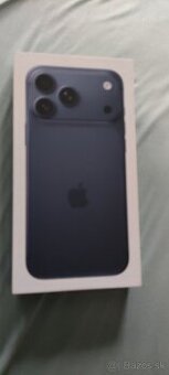 Apple iphone 17 pro max 256gb modrý za 1250 - 1