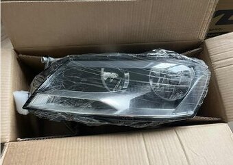 Vw Passat B7 (10 - 14) predné svetlá