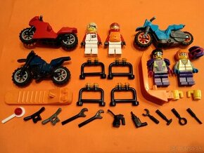 (D1) Lego® Motorkári, motorky, doplnky