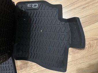 Rohoze na audi Q3 2022