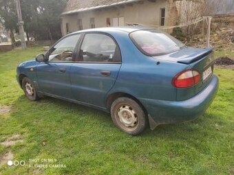 Daewoo lanos 1,6 benzín