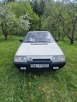 Škoda Favorit LS