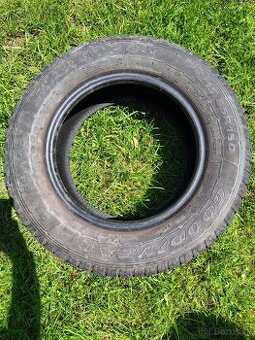 Predám letné pneumatiky 215/65 R15