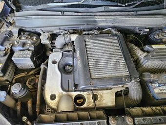 Predám kompletny motor hyundai santa fe 2.2 crdi 114kw D4EB