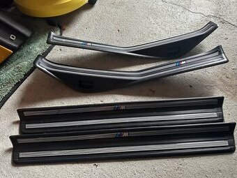 BMW E46 Mpacket nášlapy / vsutpné lišty