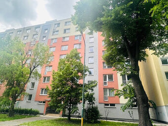 Na predaj Garzónka s loggiou na Palkovičovej ulici
