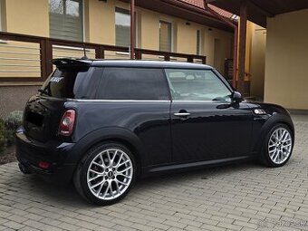 Mini Cooper R56 128 kw benzin