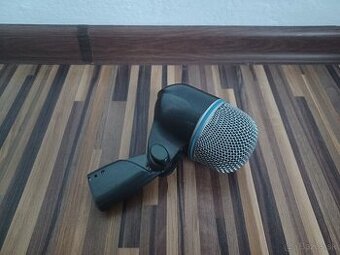 mikrofon na kopák