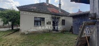 Rodinný dom v obci Modrová – ideálny na bývanie aj...