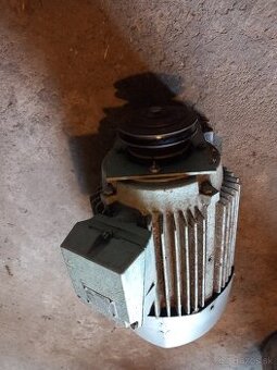 Predám 2,2 kw elektromotor