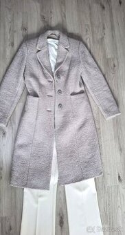 Vlnený kabát slovens.značky Dara fashion veľ. 34 - 36
