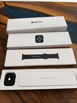 Apple Watch SE 2 44mm komplet top stav