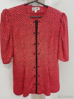 Predám dámsky kostým