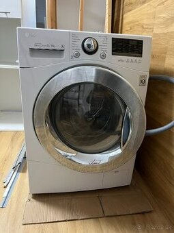 Predám práčku so sušičkou LG