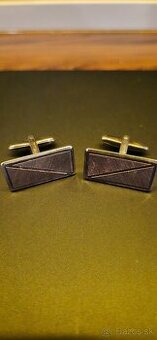 Manžetové gombíky