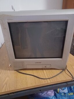 Darujem stary televizor