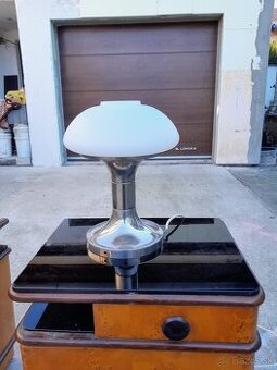 Predám retro kovovú lampu