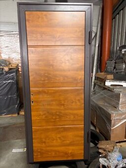 Nové ALUTECH dvere 870x2000