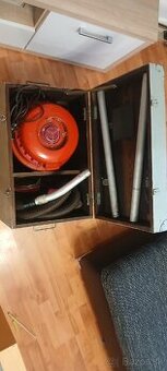 Retro sovietsky vysavač