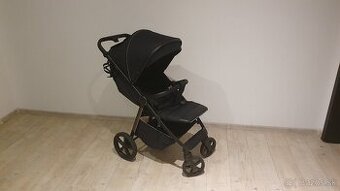 Športový kočík Carrello Bravo + fusak