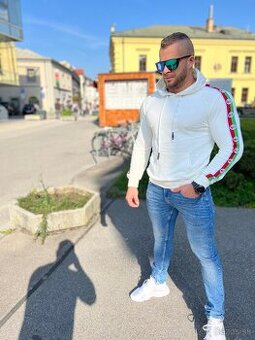 Luxusná mikina Gucci bielo zeleno červená