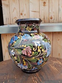 Predám veľmi starú vázu