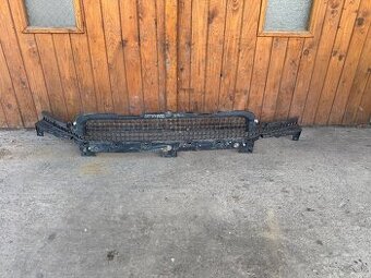 Land Rover Defender 2020- stredová krytka nárazníka