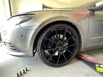 Ispiri FFR6 8.5 ET45 R20 5x112