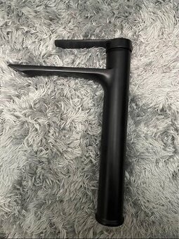 Umývadlová batéria