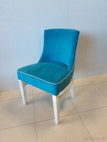 Moderné tyrkysové stoličky