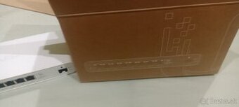 Poe switch Ubiquiti. UISP.