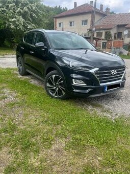 Hyundai Tucson 2.0 CRDi Premium A/T 4x4