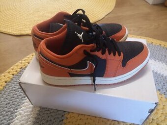 Tenisky Nike Jordán 38,5