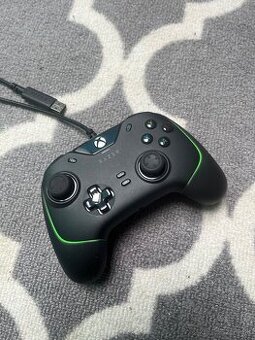 Razer Wolverine V2