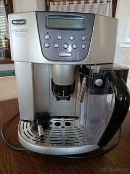 Kávovar Delonghi magnifica pronto cappuccino