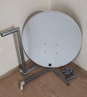 Hliníková parabola 80cm + Konzola 70cm + LNB (single)
