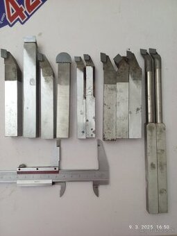 12ks-Diamantové sústružnícke,PKD nože.