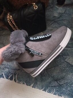 topanky zateplene-cizmy lacno