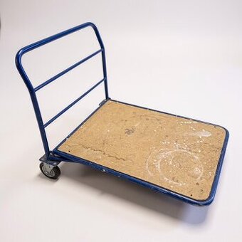 Plošinový skladový vozík