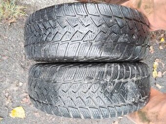 Predám zimné pneumatiky R14 gumy disky Peugeot