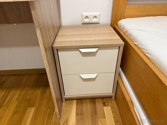 Nočný stolík
