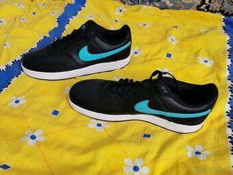 Predam panske tenisky Nike