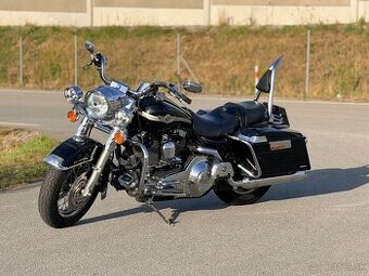 HARLEY - DAVIDSON 2003 FLHR Road King