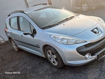 Predám Peugeot 207 SW 1,4 benzín, 70kW.