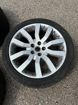 Predam kompletnu sadu diskov s pneu LR Sport L320