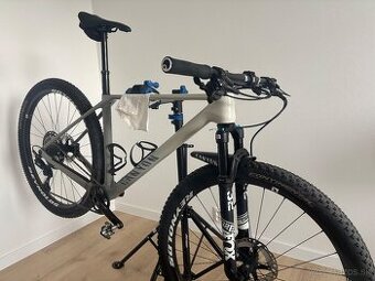 Canyon Exceed CF7