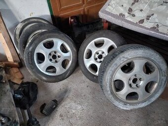 Predám letné pneumatiky 215/55 16R