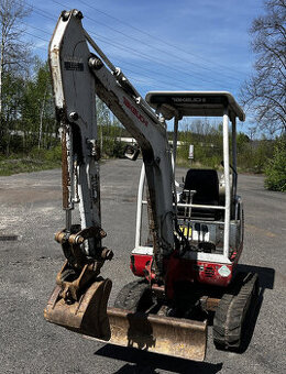 1.5t minibagr Takeuchi TB016