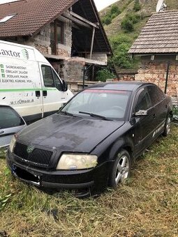 Rozpredam superb 1 čierny