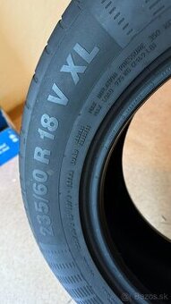 235/60r18 letné - 1